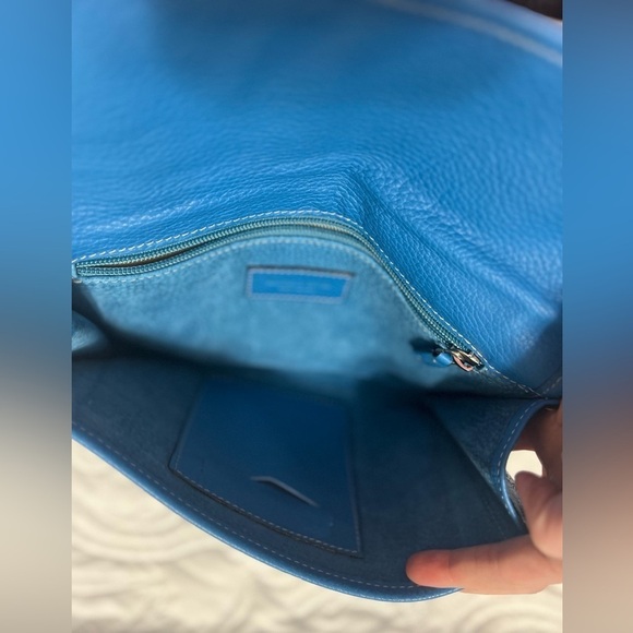 Laurent Effel Small Leather
Clutch blue purse handbag - Picture 5 of 8